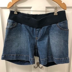 Denim maternity shorts